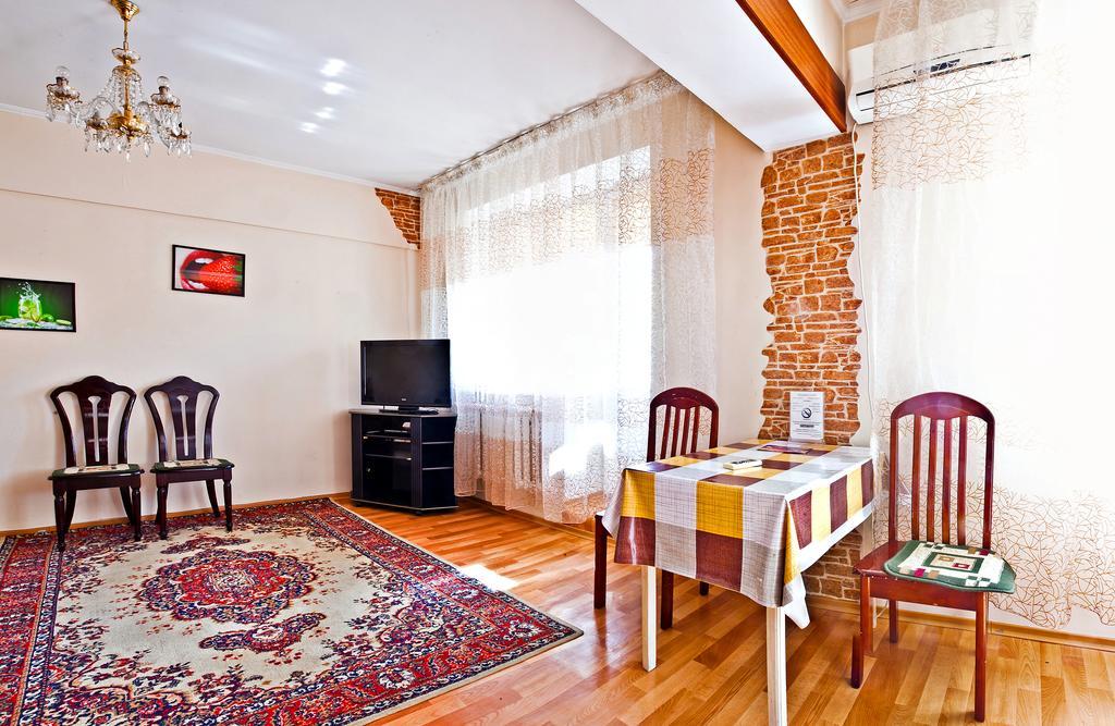 Lessor Centre Apartments Almaty Quarto foto